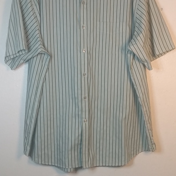 Van Heusen 2XL No Iron Button Down Shirt Short Sleeve Green Stripes 18-18.5 - Picture 6 of 11
